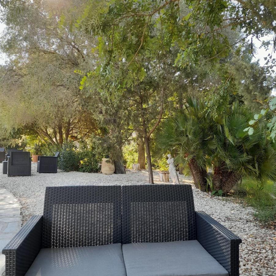 Agriturismo Palas De Serra Country Resort Onifai Exteriér fotografie