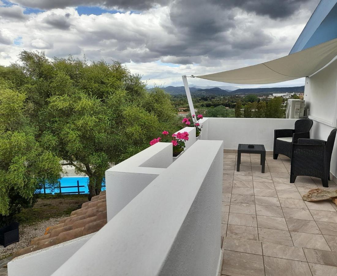 Agriturismo Palas De Serra Country Resort Onifai Exteriér fotografie